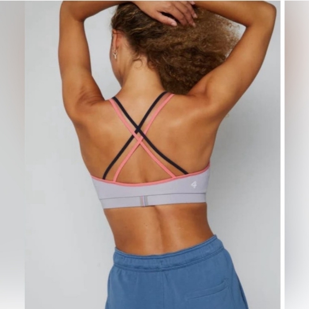 Fourlaps Women's Vitality Sports Bra Silver Workout Fitness Strappy Size S